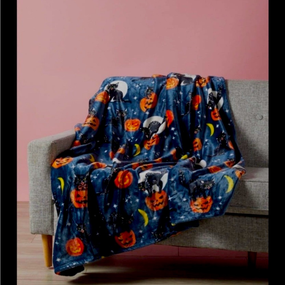 Halloween Blanket Black Cats
